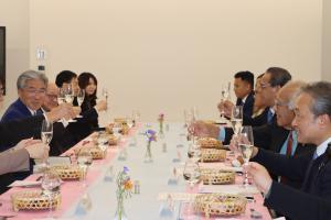 道の駅なみえでの昼食会