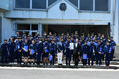 請戸小30万人達成集合写真