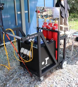 粉体水素可搬式水素発電装置