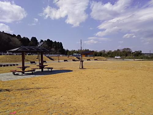 大平山霊園のコミュニティ広場