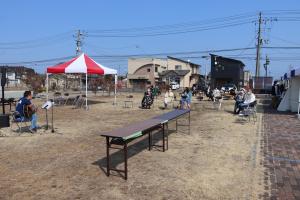 にぎわいマーケットのライブ
