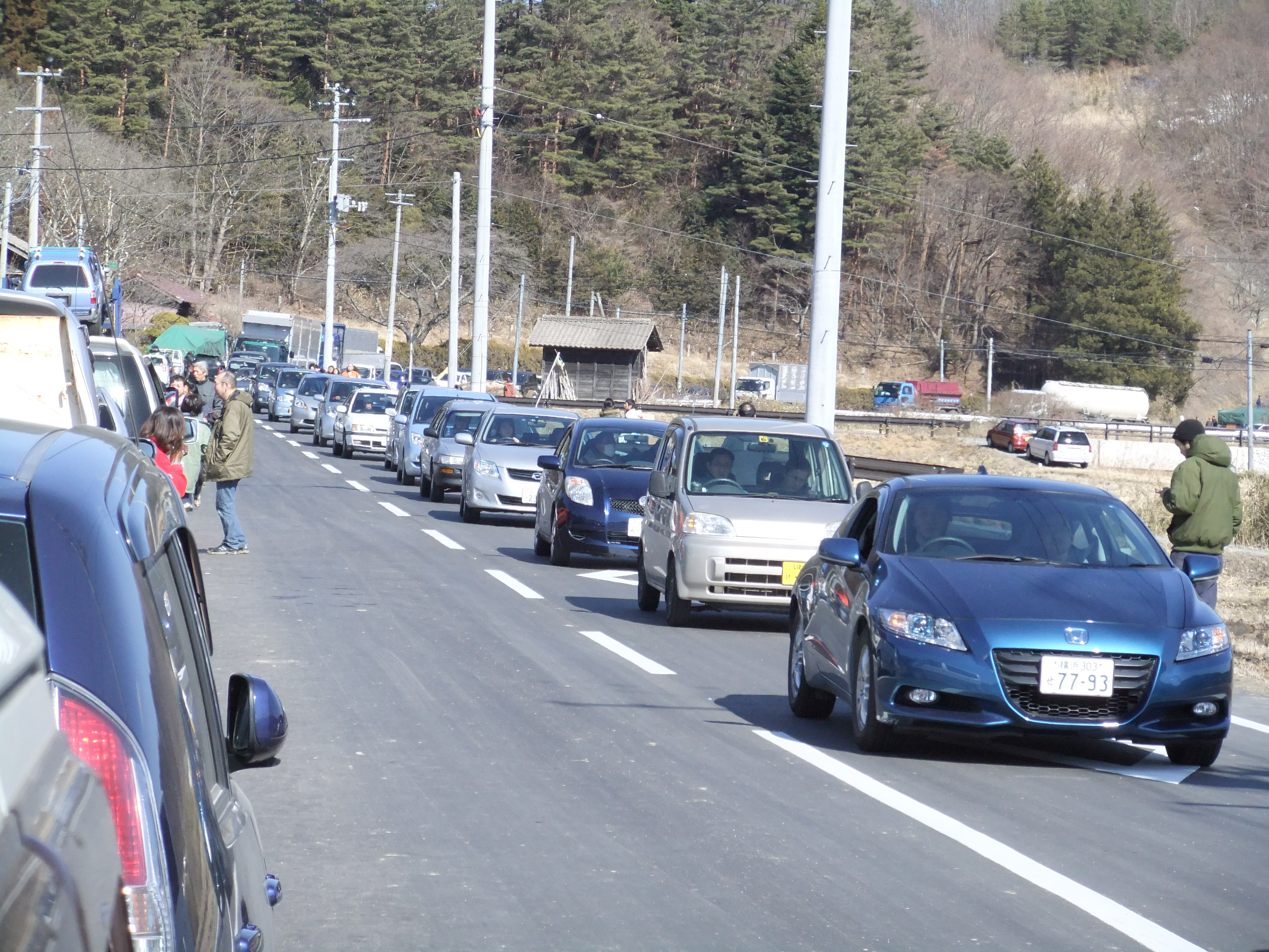 国道114号避難渋滞の様子（津島地内）