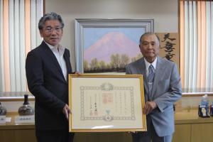 叙勲