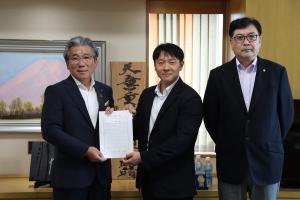 最高デジタル責任者補佐官委嘱状交付式